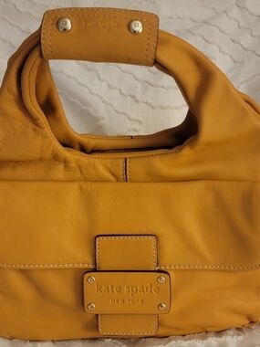 Discontinued VINTAGE RARE Kate Spade New York Mustard Leather Hobo Bag